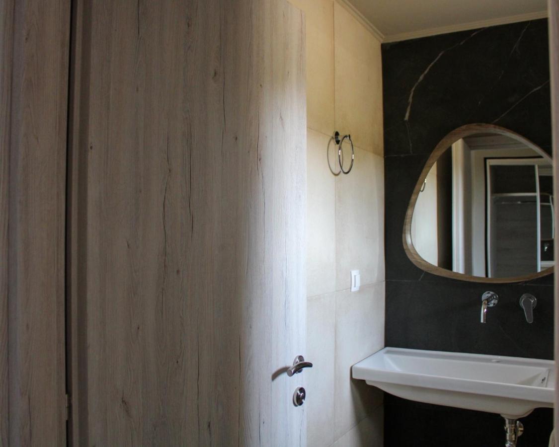 Agali Supreme Hospitality And Comfort Афитос Экстерьер фото